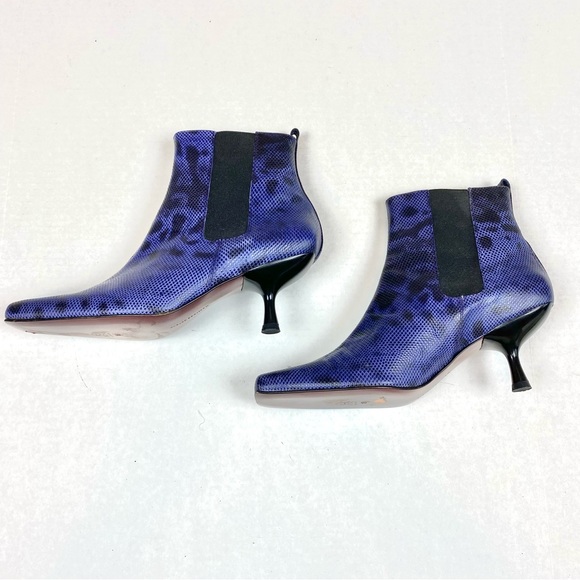 Martinez Valero Square Toe Heeled Booties - Picture 6 of 12